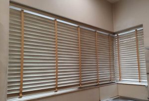 wooden blind1